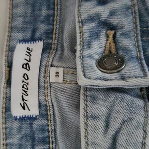 Studio Blue Jeans